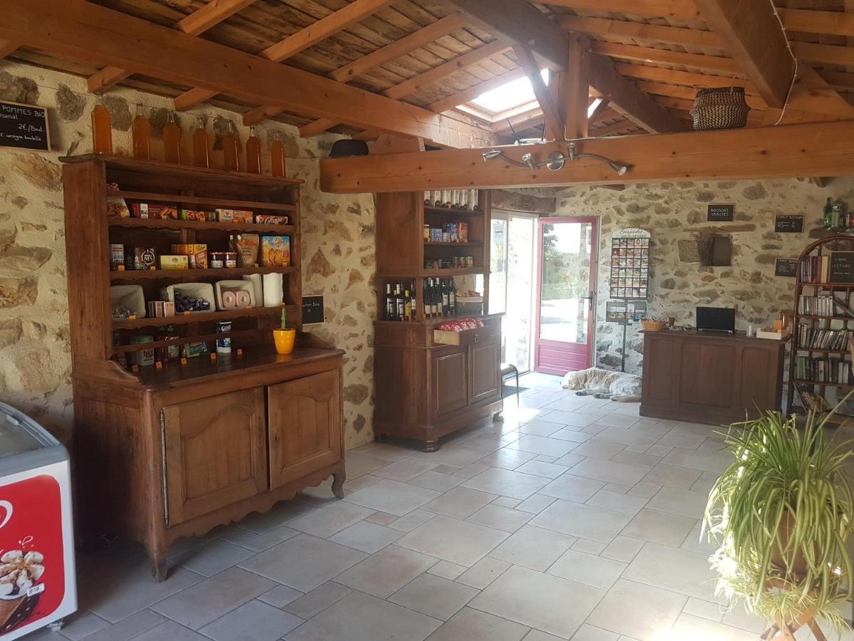 Camping De La Chagnee Saint-Aubin-le-Cloud Exterior photo